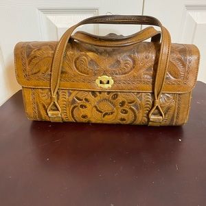 Vintage leather bag